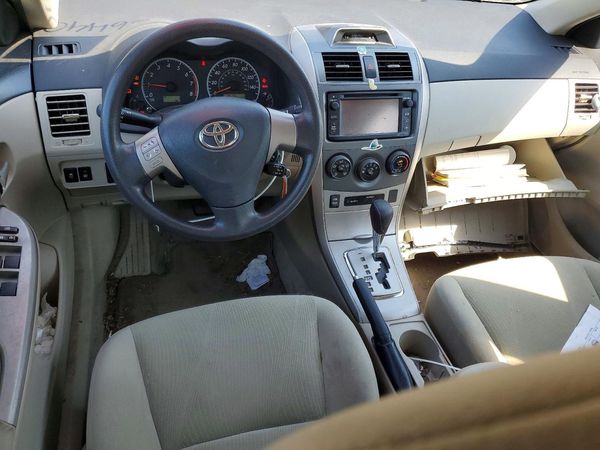 2013 TOYOTA COROLLA