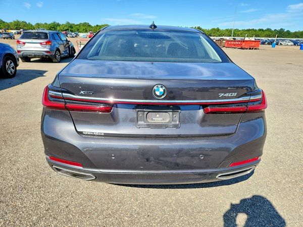 2021 BMW 740 xDrive