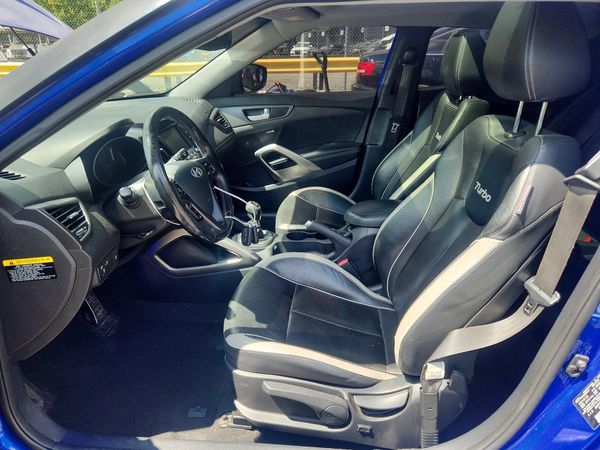 2013 HYUNDAI VELOSTER