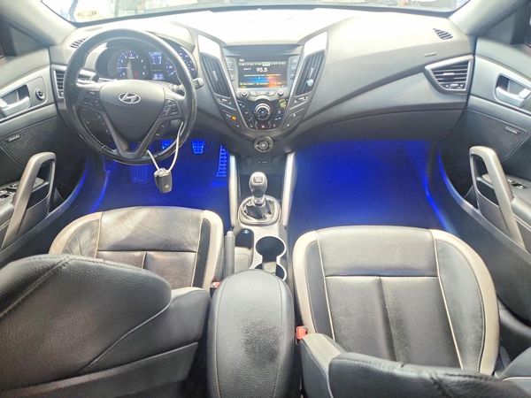 2013 HYUNDAI VELOSTER