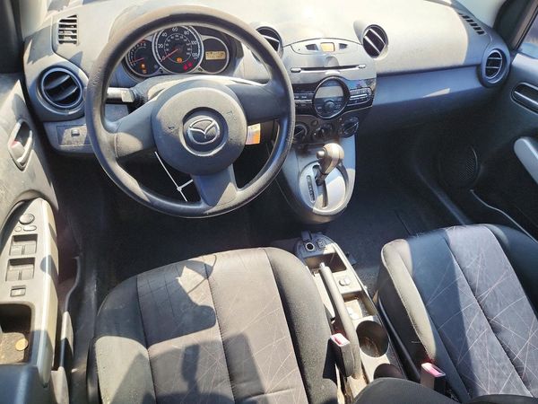 2013 MAZDA MAZDA2 Sport/GX