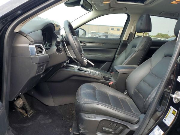 2023 MAZDA CX-5 Premium Plus Package