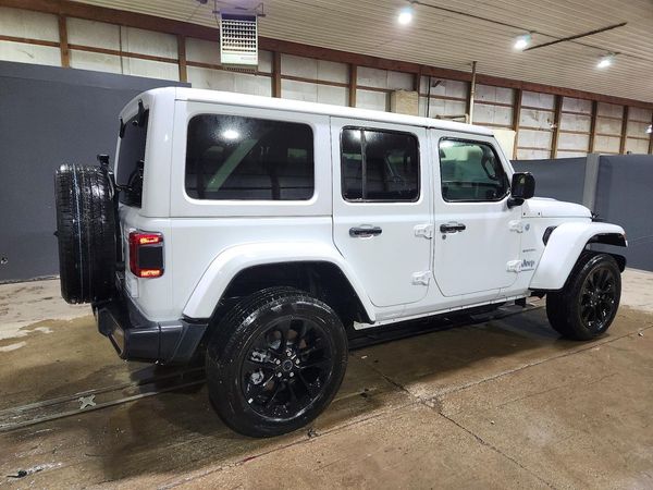 2024 JEEP WRANGLER Sahara 4XE