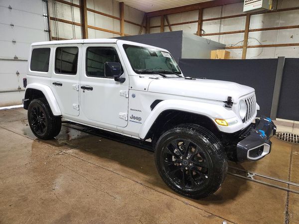 2024 JEEP WRANGLER Sahara 4XE