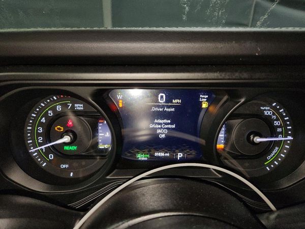 2024 JEEP WRANGLER Sahara 4XE