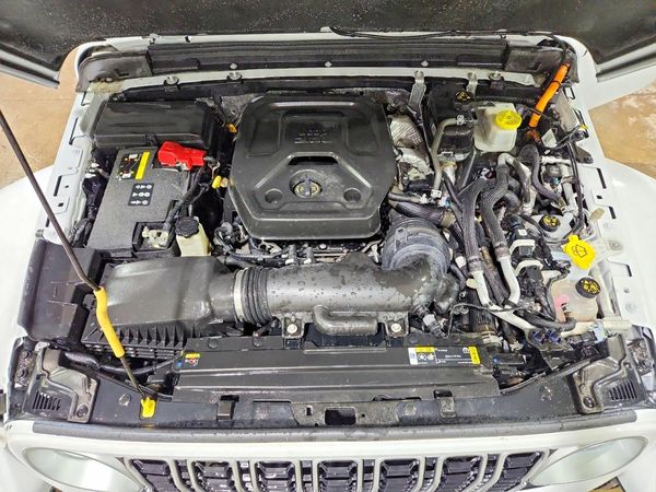 2024 JEEP WRANGLER Sahara 4XE