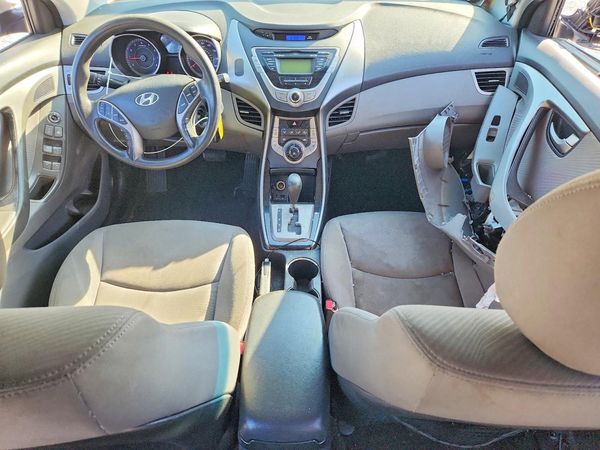 2013 HYUNDAI ELANTRA
