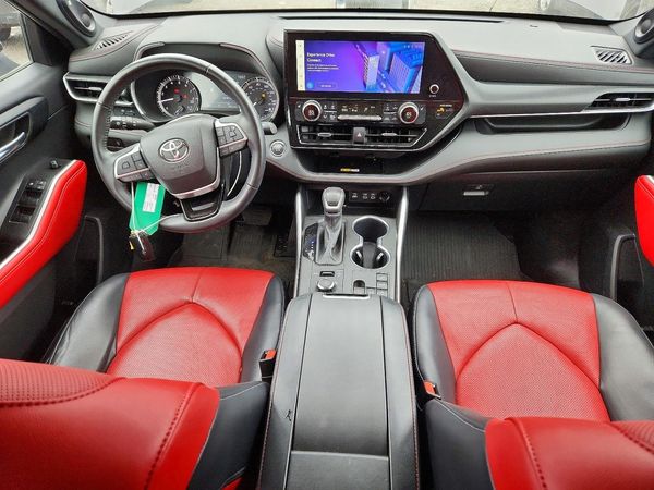 2023 TOYOTA HIGHLANDER