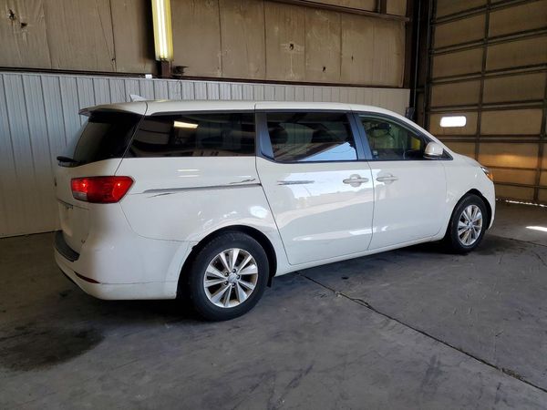 2017 KIA SEDONA LX