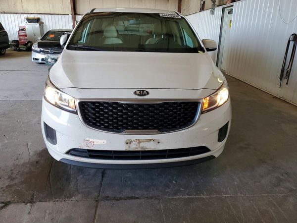 2017 KIA SEDONA LX