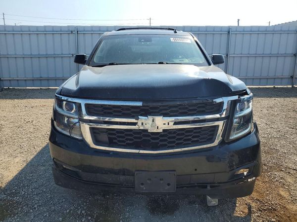 2015 CHEVROLET SUBURBAN LT