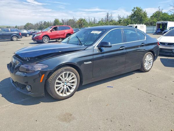 2016 BMW 528
