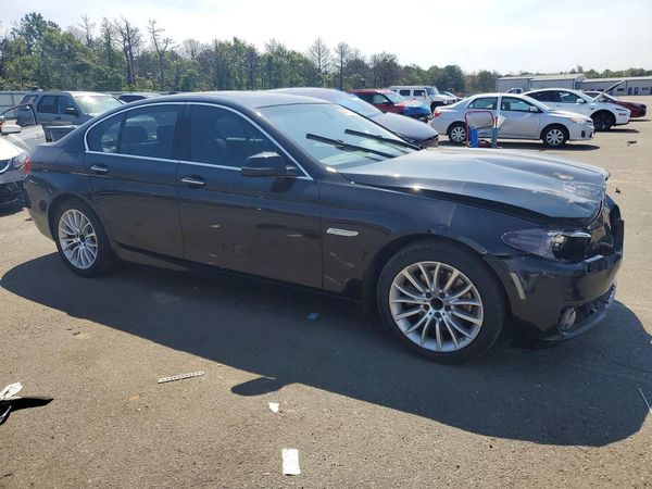 2016 BMW 528