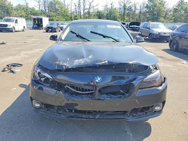 2016 BMW 528