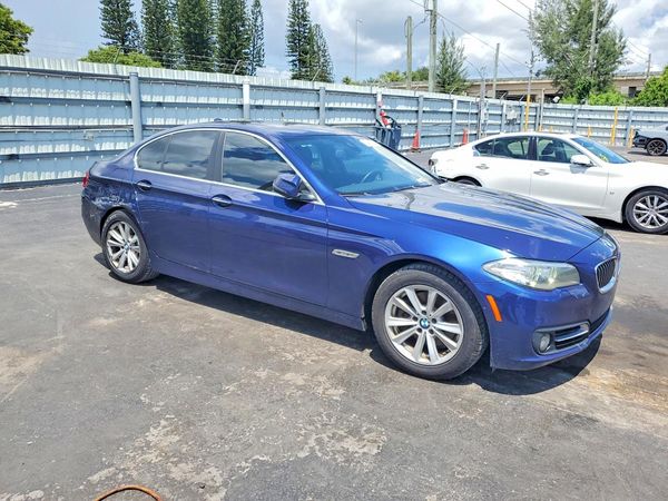 2016 BMW 528