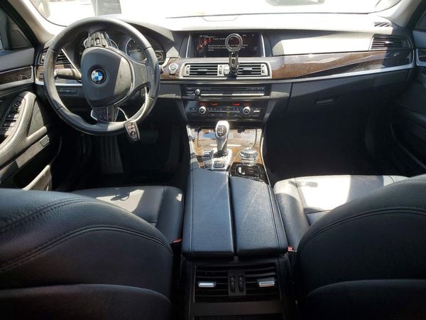 2016 BMW 528