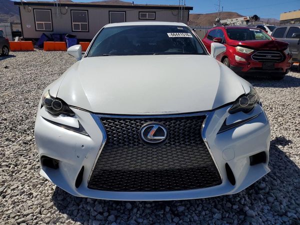 2016 LEXUS IS 300