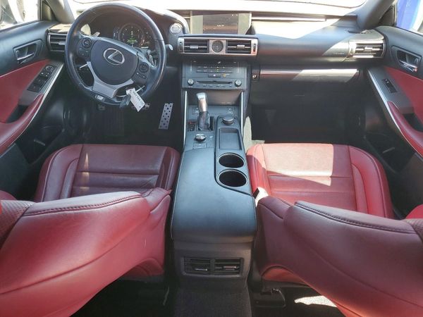 2016 LEXUS IS 300