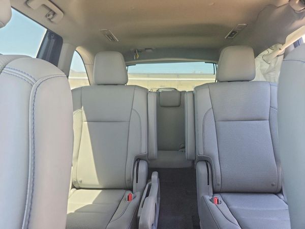 2016 TOYOTA HIGHLANDER Base/Hybrid