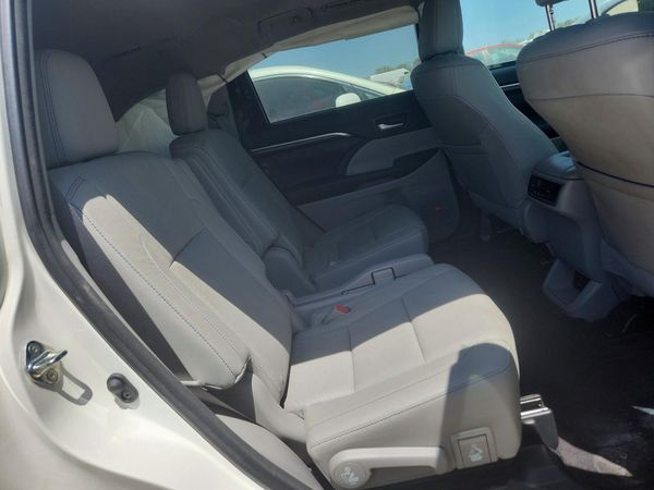 2016 TOYOTA HIGHLANDER Base/Hybrid
