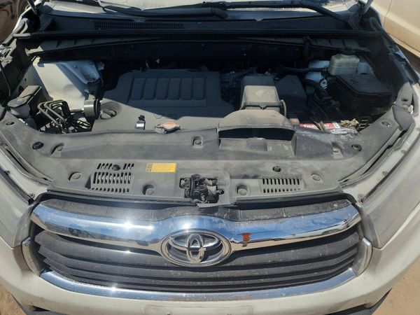 2016 TOYOTA HIGHLANDER Base/Hybrid