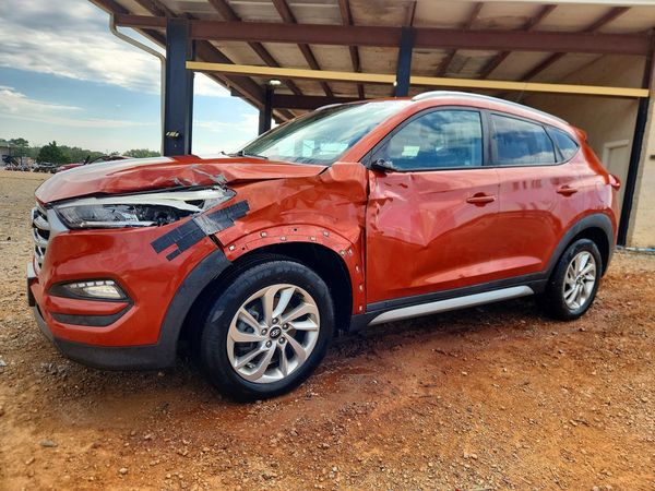 2017 HYUNDAI TUCSON