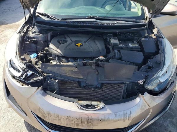 2014 HYUNDAI ELANTRA