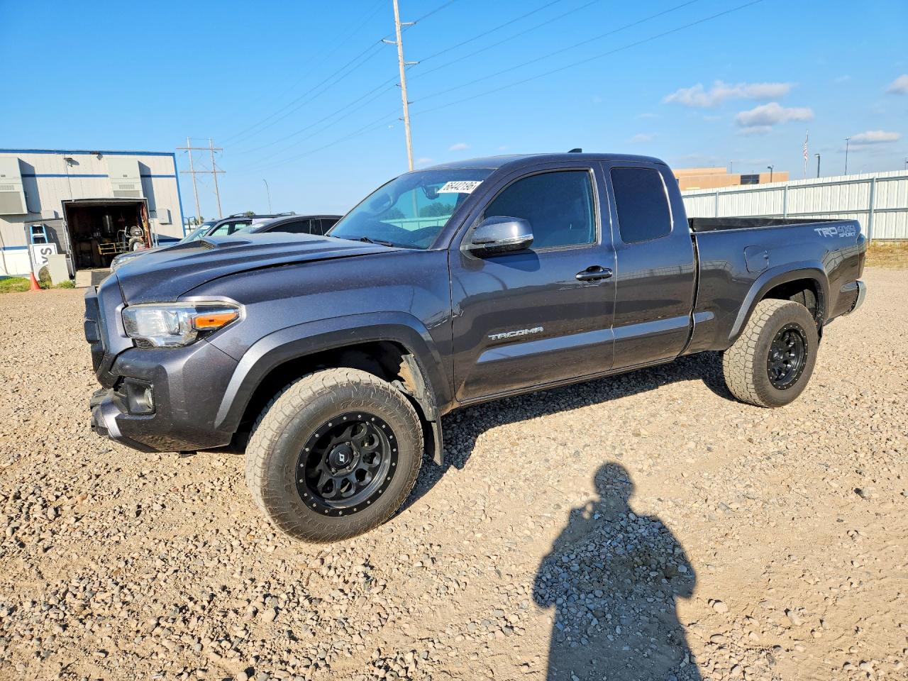 2016 TOYOTA TACOMA