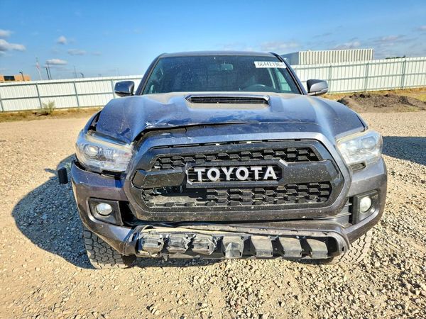 2016 TOYOTA TACOMA
