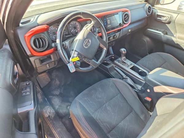 2016 TOYOTA TACOMA