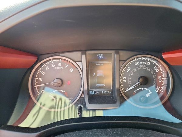 2016 TOYOTA TACOMA