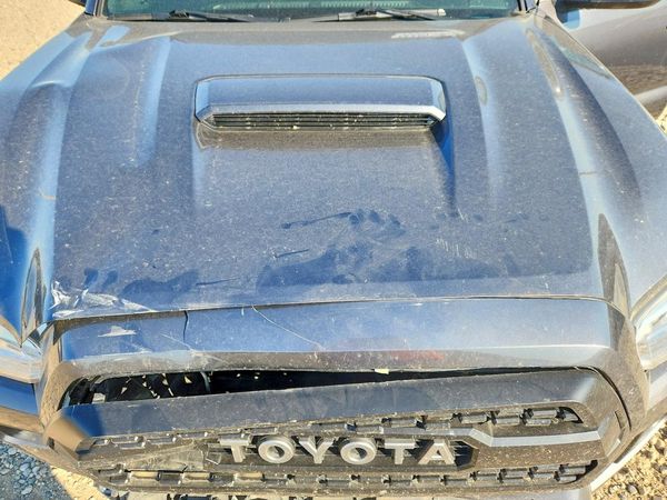 2016 TOYOTA TACOMA