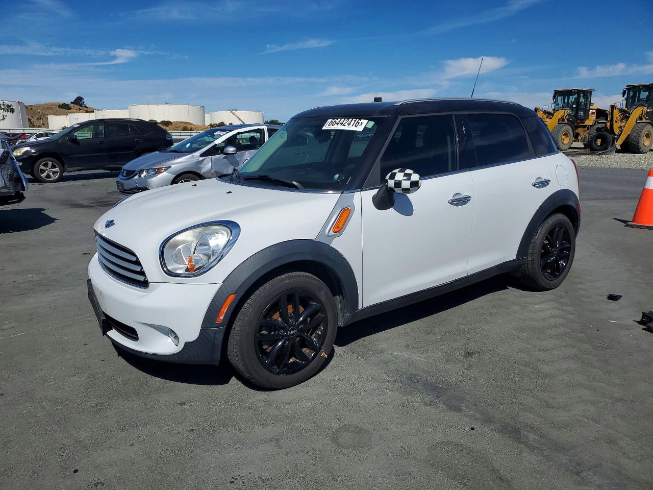 2013 MINI COOPER