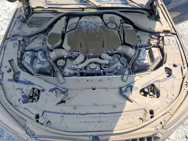 2022 BMW M8 xDrive GC — Engine bay