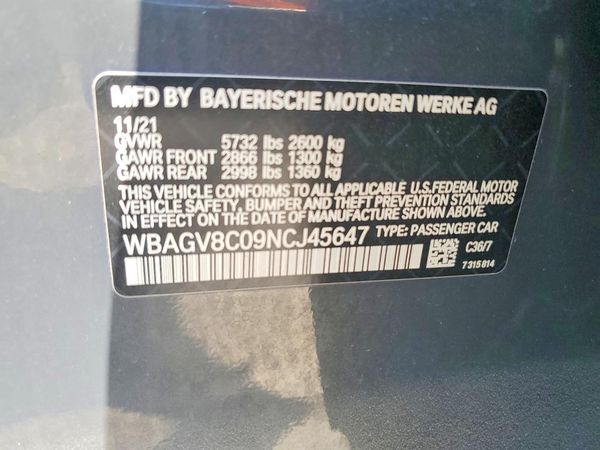 2022 BMW M8 xDrive GC — VINS