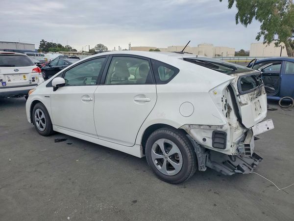 2015 TOYOTA PRIUS