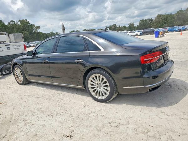 2016 AUDI A8