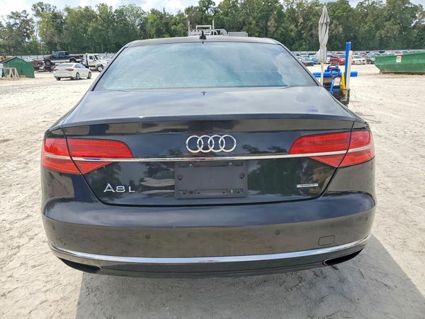 2016 AUDI A8