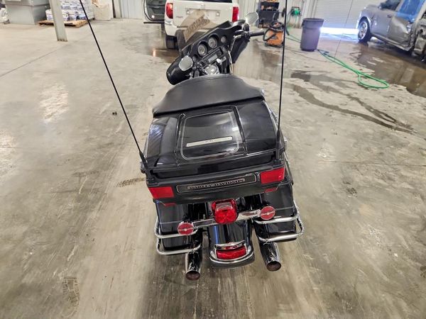2012 HARLEY-DAVIDSON FLHTCU