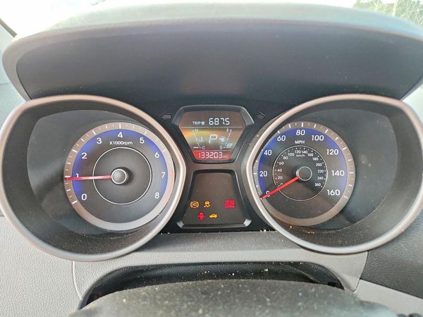 2015 HYUNDAI ELANTRA