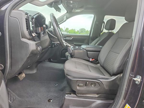 2024 CHEVROLET SILVERADO RST — DENT