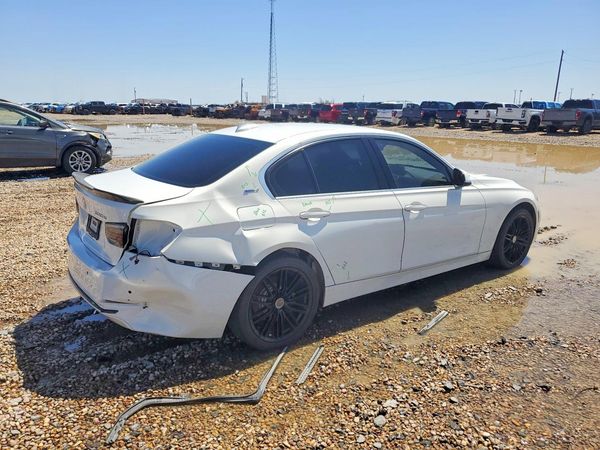 2018 BMW 330E