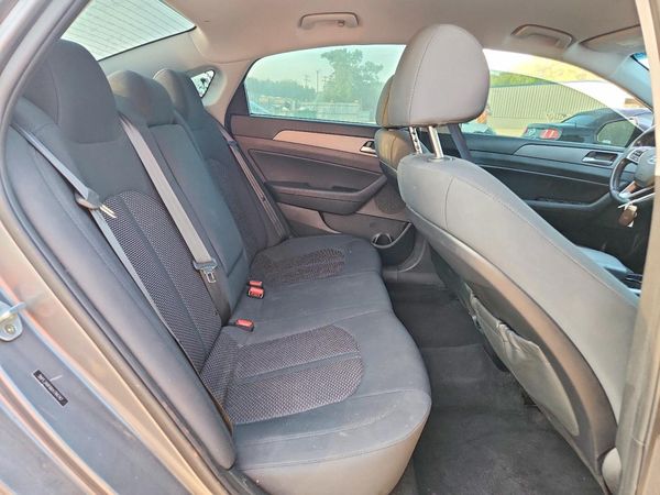 2019 HYUNDAI SONATA