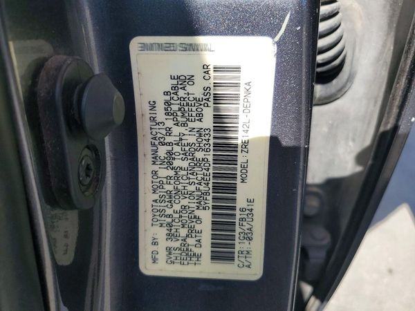 2013 TOYOTA COROLLA