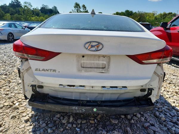 2017 HYUNDAI ELANTRA