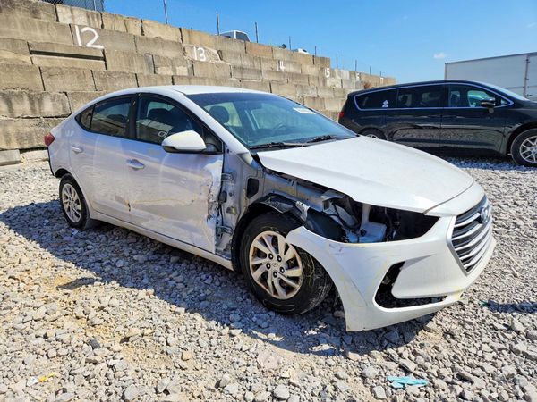 2017 HYUNDAI ELANTRA