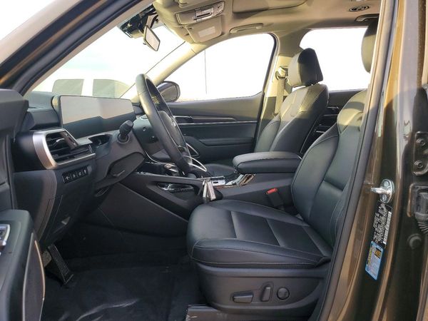 2025 KIA TELLURIDE S — DENT