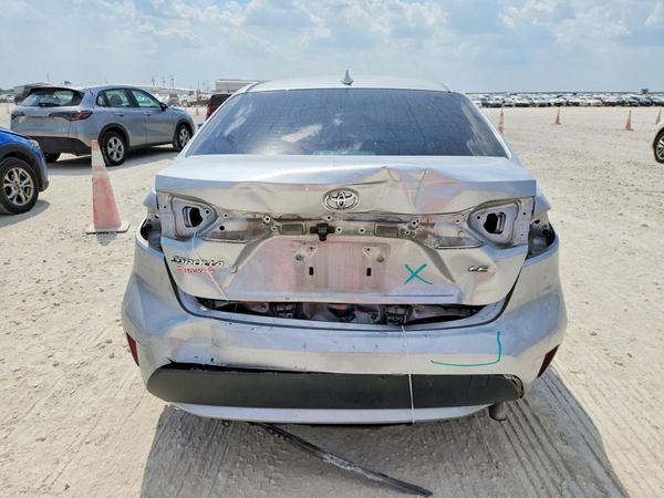 2021 TOYOTA COROLLA