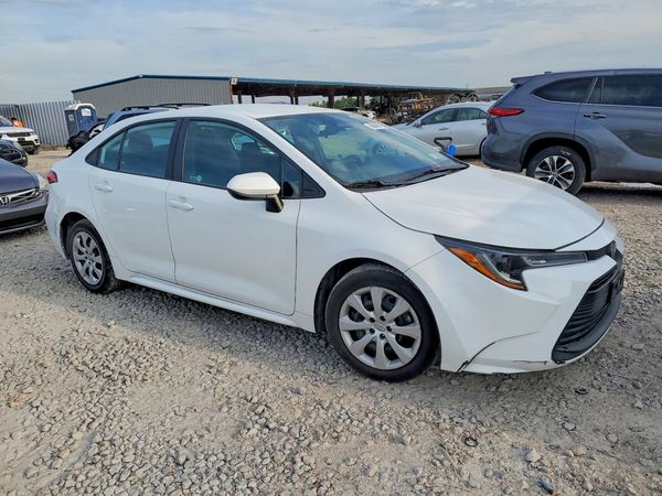 2024 TOYOTA COROLLA