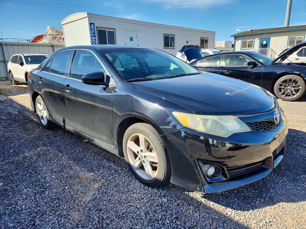2012 TOYOTA CAMRY — Passenger 3/4